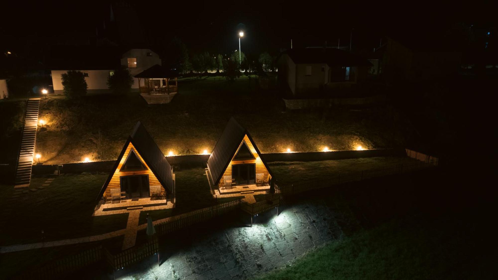 Waterfront Peace Villa Mojkovac Bagian luar foto